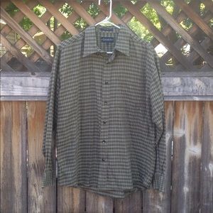 Plaid button up long sleeve